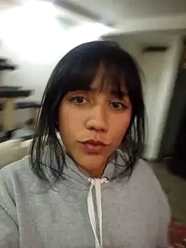 juli love11 online show from 01-25-25, 04:45