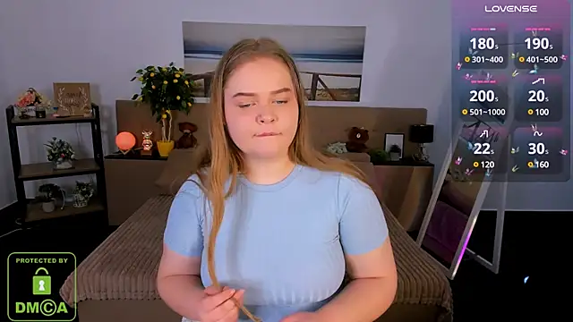 Snapshot of Erica__Alta chatting on 02-11-25, 09:42 Erica Alta online show from 02-11-25, 09:42