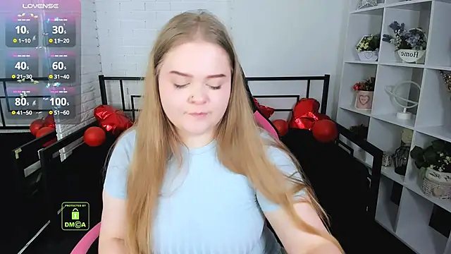 Snapshot of Erica__Alta chatting on 02-18-25, 09:32 Erica Alta online show from 02-18-25, 09:32