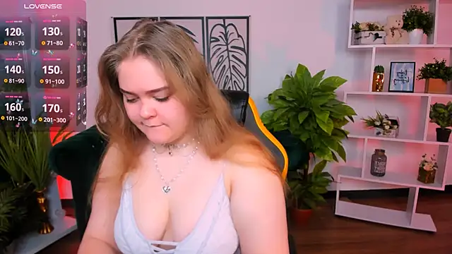 Snapshot of Erica__Alta chatting on 03-02-25, 06:27 Erica Alta online show from 03-02-25, 06:27