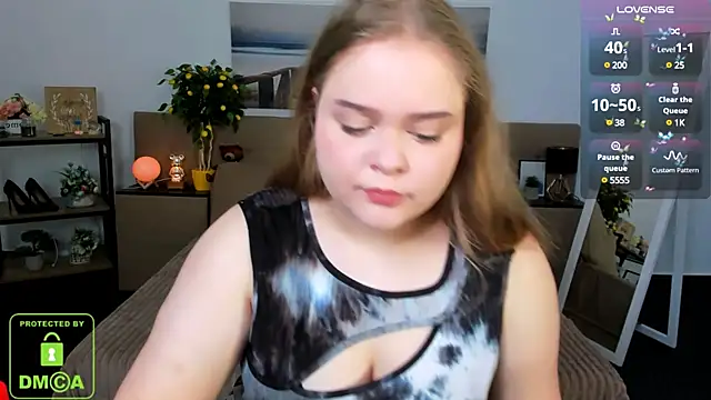 Snapshot of Erica__Alta chatting on 03-15-25, 06:25 Erica Alta online show from 03-15-25, 06:25