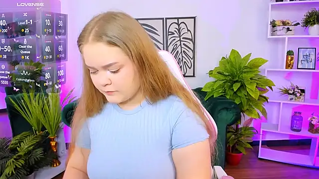 Snapshot of Erica__Alta chatting on 03-21-25, 06:38 Erica Alta online show from 03-21-25, 06:38