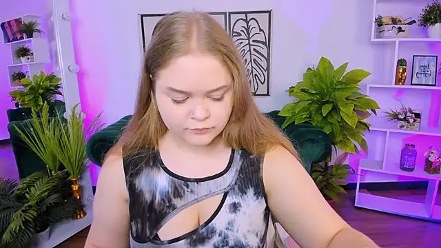 Snapshot of Erica__Alta chatting on 03-22-25, 06:33 Erica Alta online show from 03-22-25, 06:33