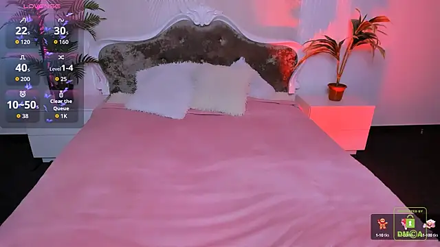 Snapshot of Erica__Alta chatting on 09-29-25, 05:56 Erica Alta online show from 09-29-25, 05:56