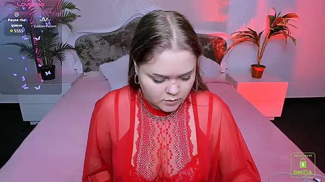 Snapshot of Erica__Alta chatting on 10-01-25, 05:46 Erica Alta online show from 10-01-25, 05:46