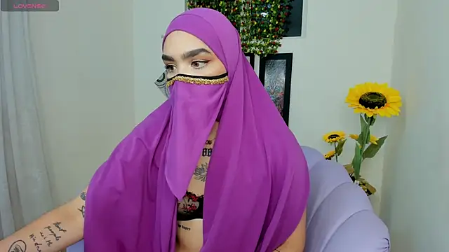 Maissa Alabi online show from 03-21-25, 07:46