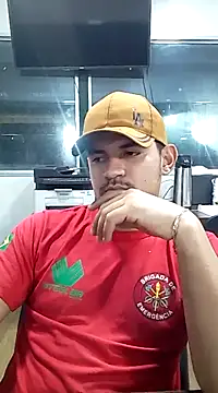 Snapshot of mamauara092 chatting on 03-10-25, 02:28 mamauara092 online show from 03-10-25, 02:28