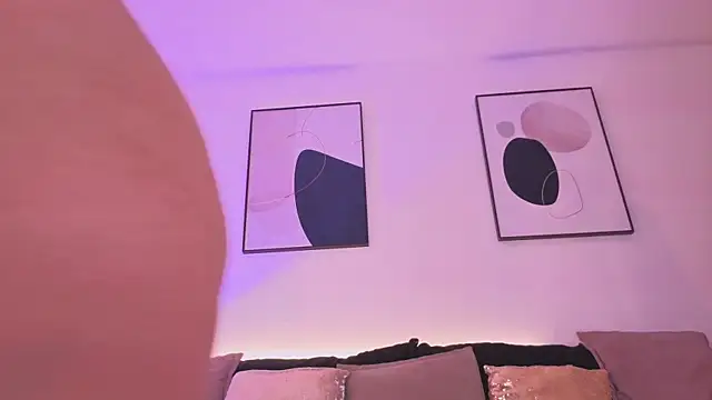 ahri moon1 online show from 06-08-26, 02:28