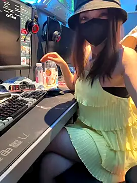 anan2025 online show from 11-19-25, 01:00