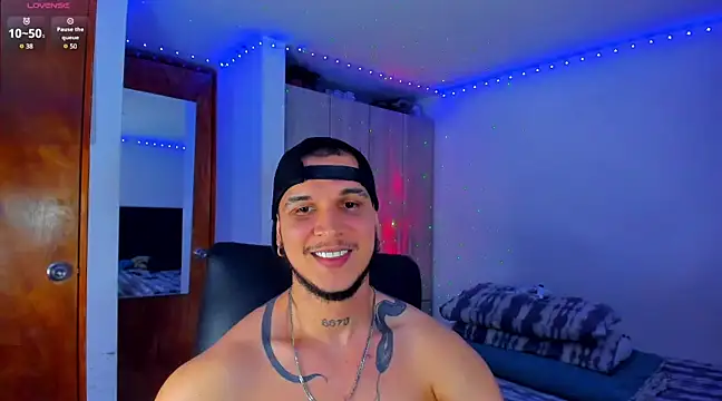 austinoficial online show from 03-21-25, 05:32