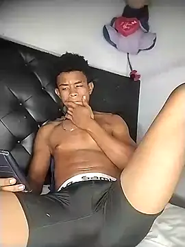 Snapshot of Black_Manba chatting on 01-17-25, 05:11 Black Manba online show from 01-17-25, 05:11