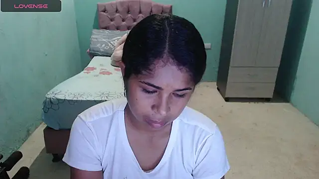 july-feria online show from 02-12-26, 02:56