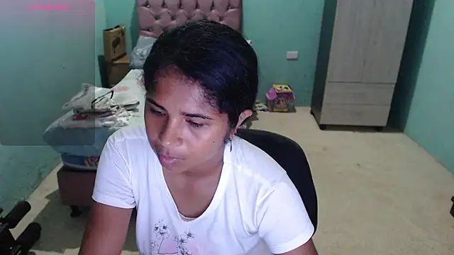 Snapshot of july-feria chatting on 03-19-26, 02:21 july-feria online show from 03-19-26, 02:21