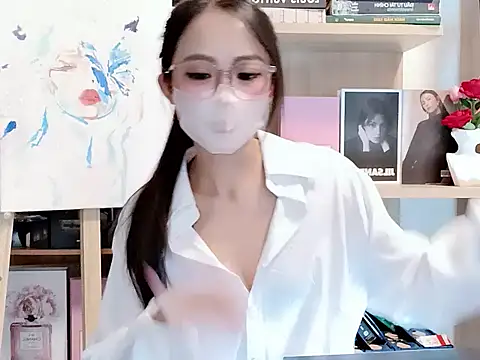 Lush-Office online show from 10-26-25, 01:39