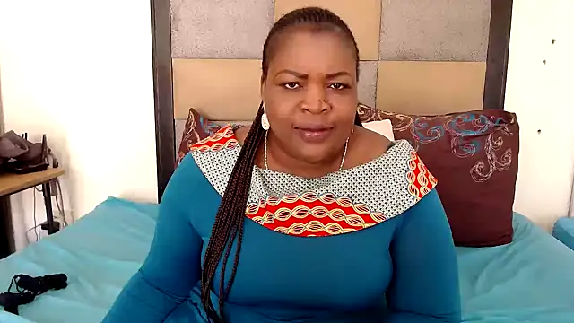 omalicha98 online show from 03-23-25, 07:31