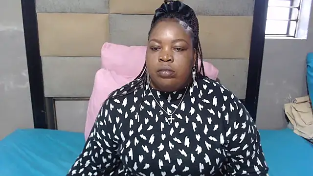 omalicha98 online show from 02-16-26, 07:26