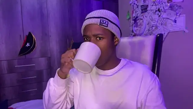 snotLoud online show from 04-27-26, 10:19