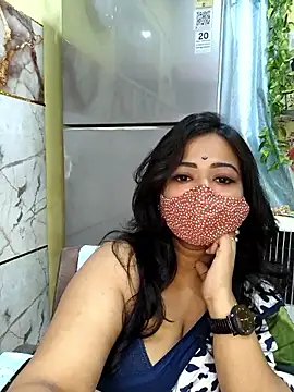 Snapshot of angelrani1234 chatting on 11-15-25, 07:27 angelrani1234 online show from 11-15-25, 07:27