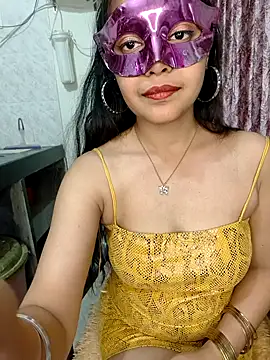 Snapshot of Babbyy_doll chatting on 03-08-25, 08:46 Babbyy doll online show from 03-08-25, 08:46
