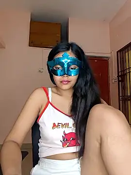 Snapshot of Babbyy_doll chatting on 10-10-25, 08:52 Babbyy doll online show from 10-10-25, 08:52