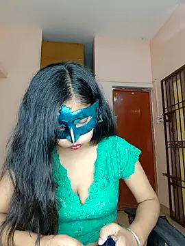 Snapshot of Babbyy_doll chatting on 10-14-25, 07:03 Babbyy doll online show from 10-14-25, 07:03