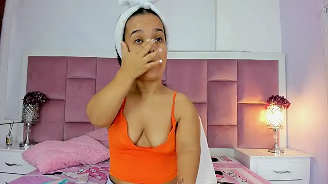 AnieRey online show from 03-08-25, 11:58