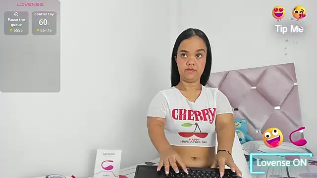 AnieRey online show from 05-04-26, 11:39