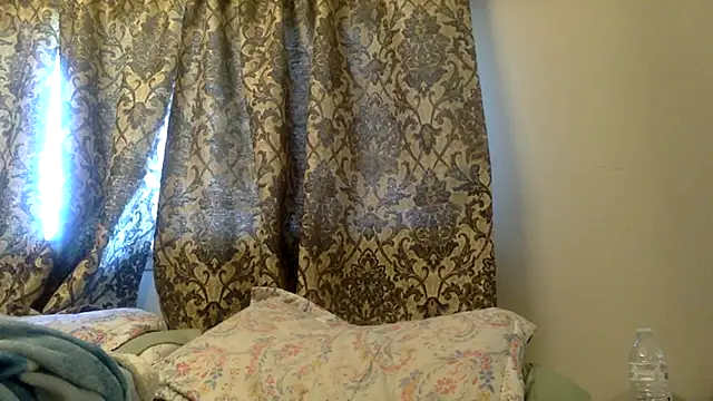 Snapshot of smoothwick chatting on 02-17-25, 03:53 smoothwick online show from 02-17-25, 03:53