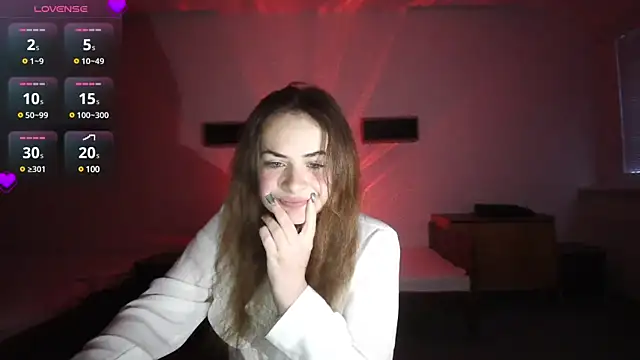 Snapshot of Your___Hope chatting on 02-07-25, 04:03 Your Hope online show from 02-07-25, 04:03