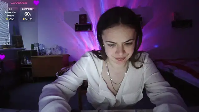 Snapshot of Your___Hope chatting on 02-17-25, 04:15 Your Hope online show from 02-17-25, 04:15