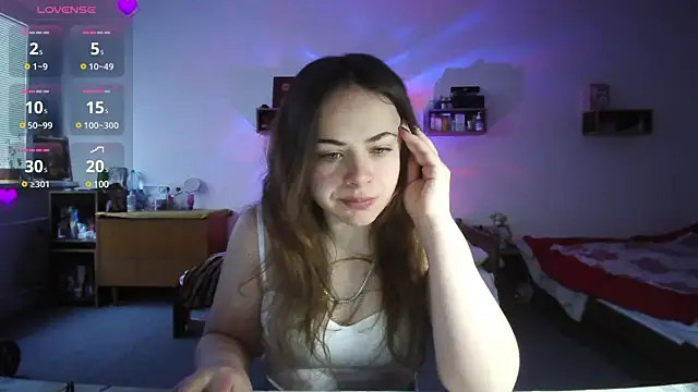 Snapshot of Your___Hope chatting on 02-18-25, 06:26 Your Hope online show from 02-18-25, 06:26