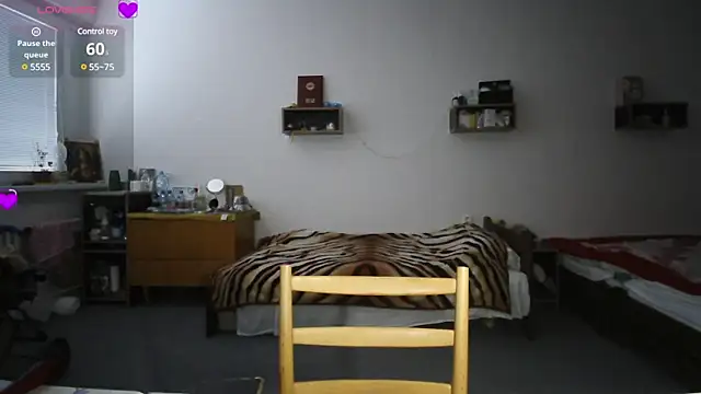 Snapshot of Your___Hope chatting on 03-01-25, 06:24 Your Hope online show from 03-01-25, 06:24