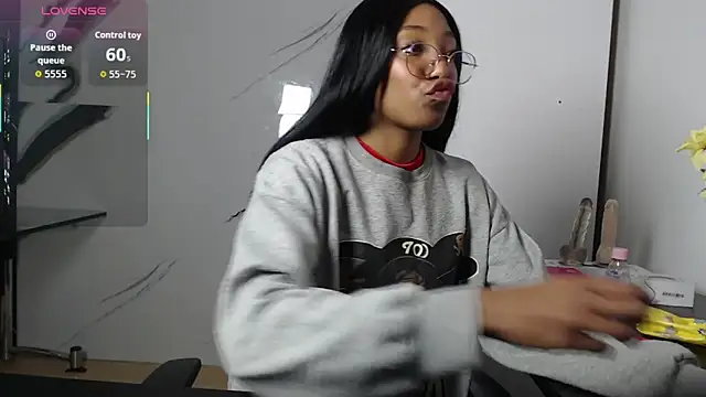 esmeralda-bk online show from 09-23-25, 08:56