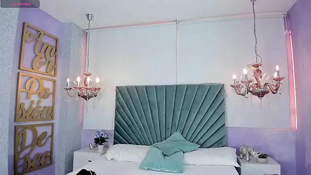 Snapshot of Aitana_Hilton_ chatting on 09-14-25, 11:31 Aitana Hilton online show from 09-14-25, 11:31