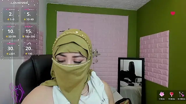 zahra Jalid online show from 10-17-25, 10:34