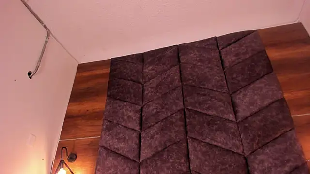 Snapshot of SabrinaSpell_ chatting on 01-31-25, 06:03 SabrinaSpell online show from 01-31-25, 06:03