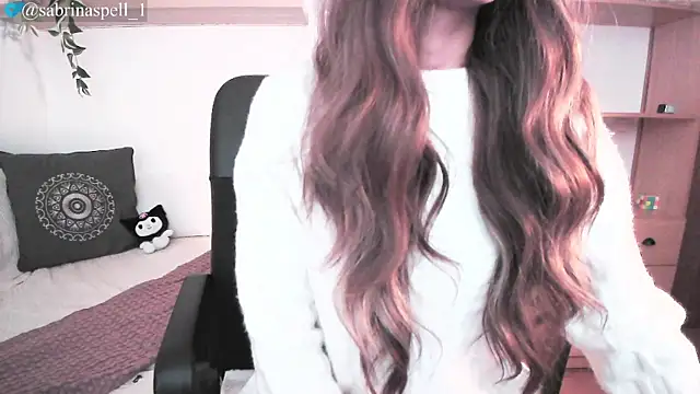 SabrinaSpell  online show from 05-02-26, 04:12