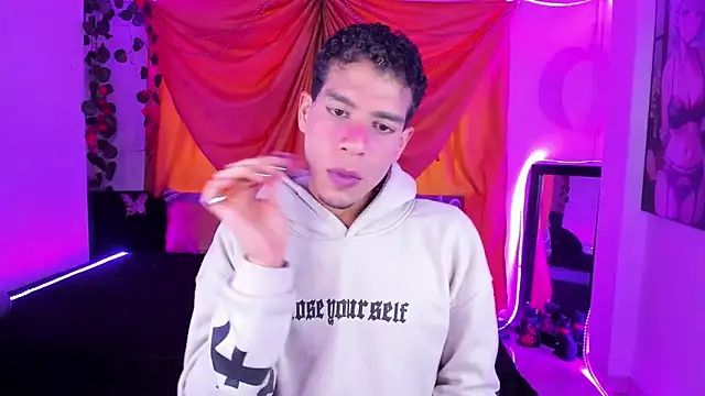 Ethan Boyy online show from 10-15-25, 09:04