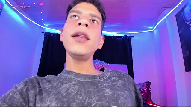 Ethan Boyy online show from 06-16-26, 06:54