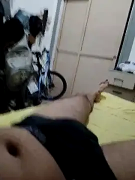 Snapshot of alejo5288 chatting on 02-27-26, 03:17 alejo5288 online show from 02-27-26, 03:17