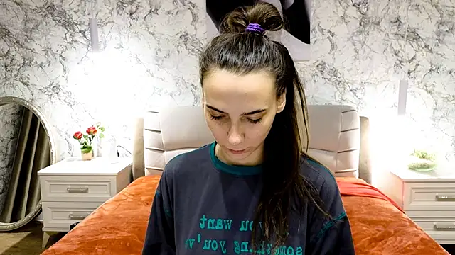 Snapshot of annabishop chatting on 01-21-25, 11:46 annabishop online show from 01-21-25, 11:46