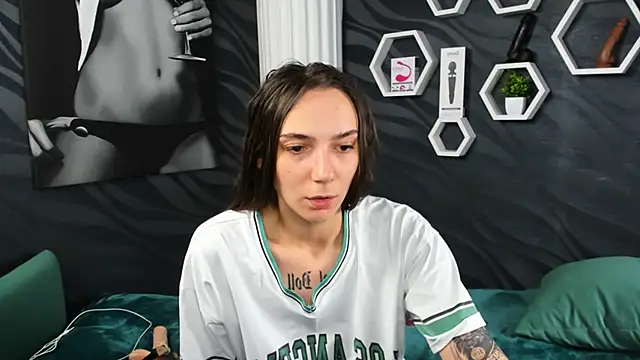 Snapshot of annabishop chatting on 01-28-25, 03:04 annabishop online show from 01-28-25, 03:04