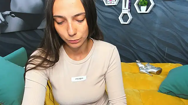 Snapshot of annabishop chatting on 03-19-25, 10:00 annabishop online show from 03-19-25, 10:00