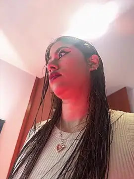 Snapshot of _Devika chatting on 03-06-26, 11:34 Devika online show from 03-06-26, 11:34