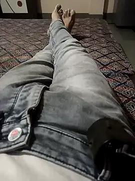 Snapshot of cpl-jay chatting on 11-05-25, 12:49 cpl-jay online show from 11-05-25, 12:49