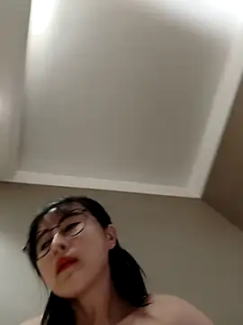 lilandi0521 online show from 02-24-25, 12:16