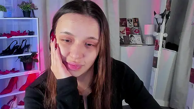 Sahara Shields online show from 10-18-25, 10:16