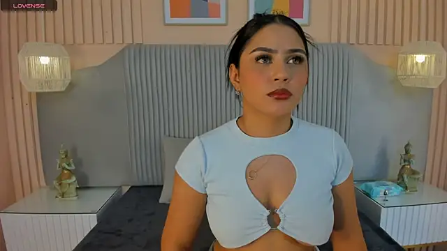 Snapshot of janna_lopez_ chatting on 02-05-25, 10:08 janna lopez online show from 02-05-25, 10:08