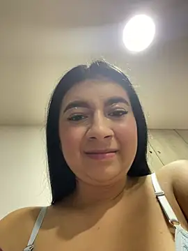 BrianaaTaylor online show from 03-04-25, 03:15