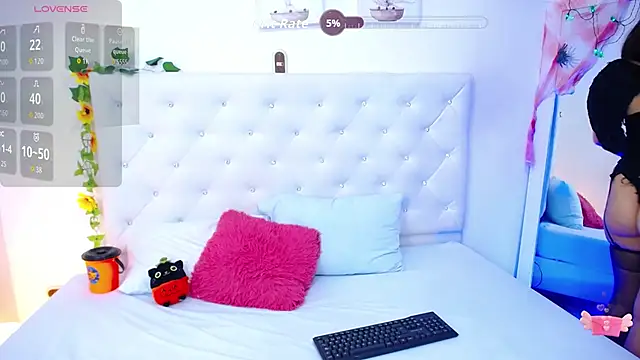 littleslut1 online show from 10-30-25, 04:03